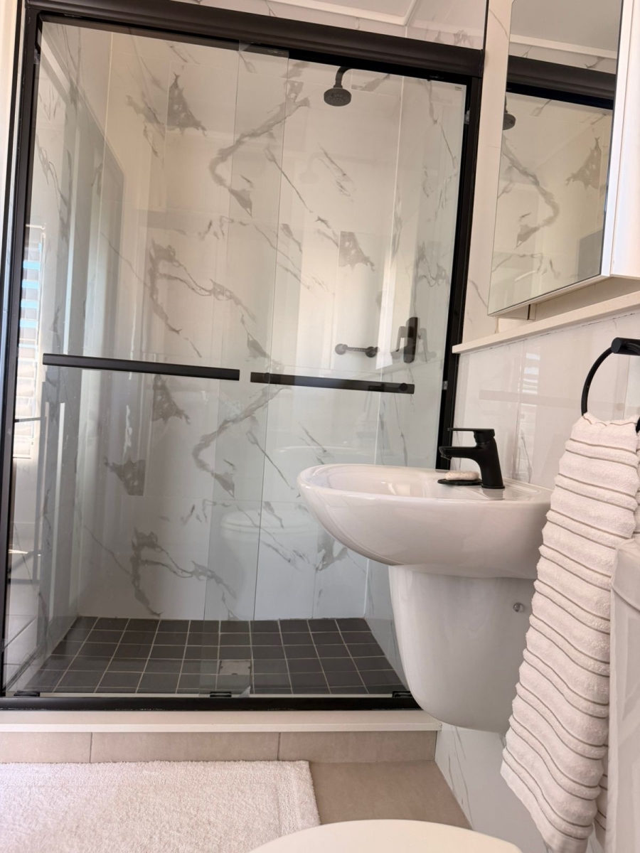 To Let 2 Bedroom Property for Rent in Atlantic Hills Western Cape